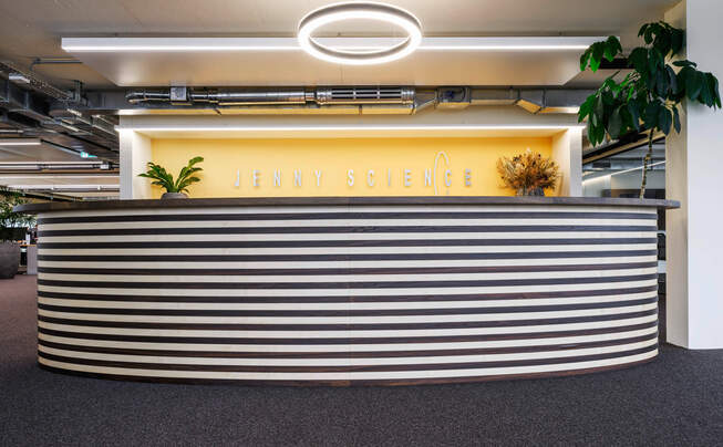 Interior view Jenny Science AG