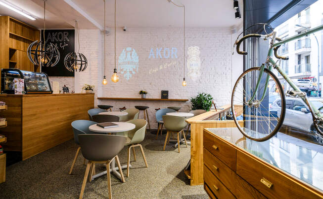 Binnenzicht van fietsenwinkel Cycles Arnold Kontz