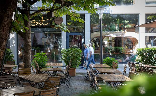 Buitenaanzicht van Restaurant East in Salzburg