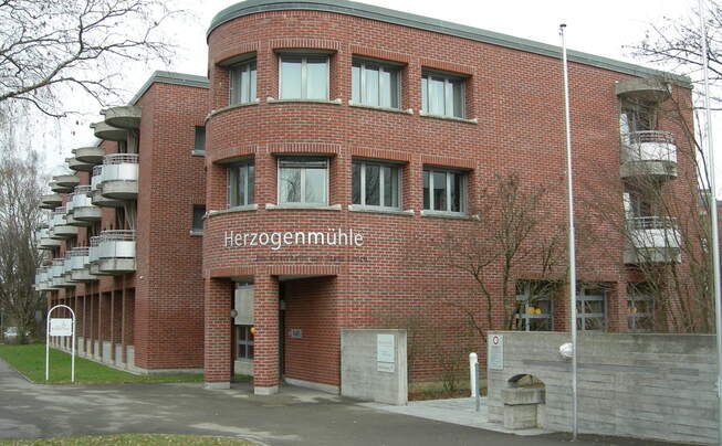 Exterior view of Haerzogenmühle retirement home