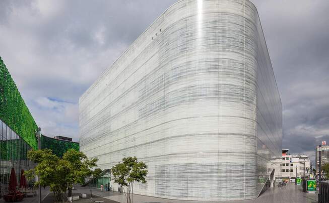 Exterior view of Forum Confluentes