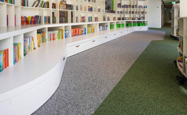 Interior view of Obersee Bilingual School