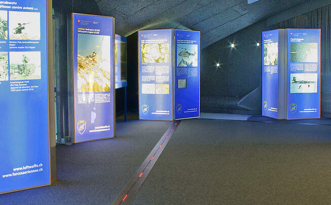 Innenansicht des Luftfahrtmuseums Dübendorf