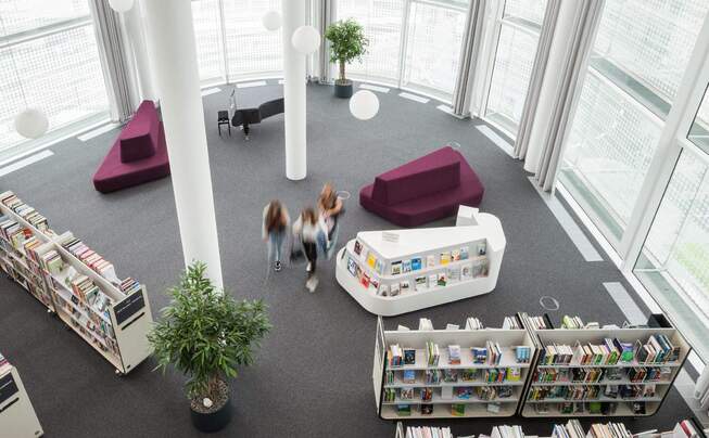 Forum Confluentes Library