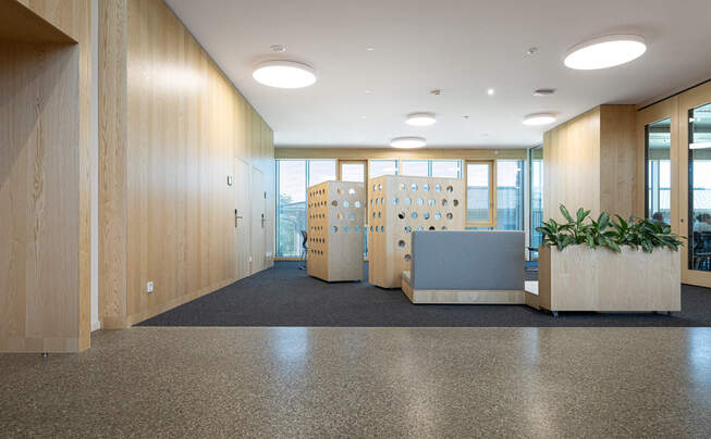 Vue intérieure de l'école de tourisme de Klessheim