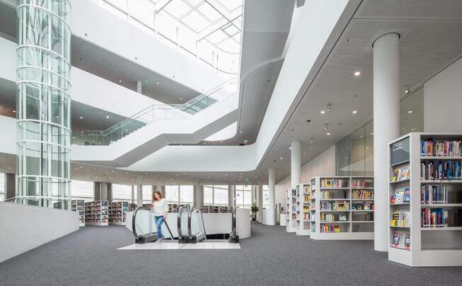 Forum Confluentes Library