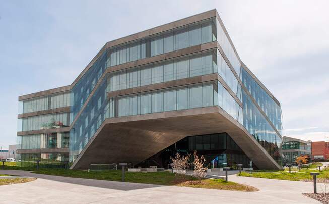 Exterior view Groupe E