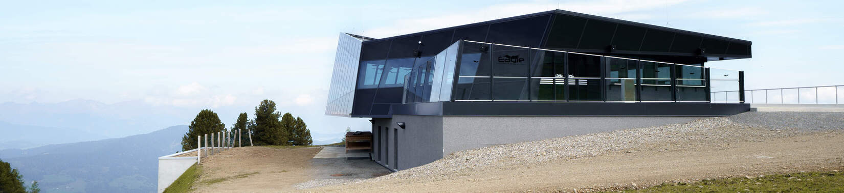 Summit restaurant “The Eagle”